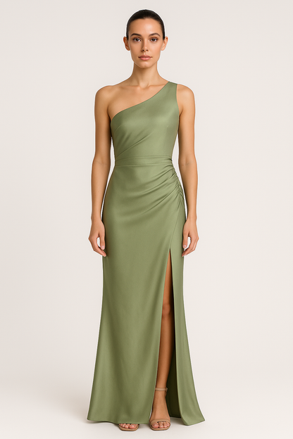 Sanne | Maxi jurk | Satijnen stof | One shoulder | Luxe uitstraling | Flatterende pasvorm