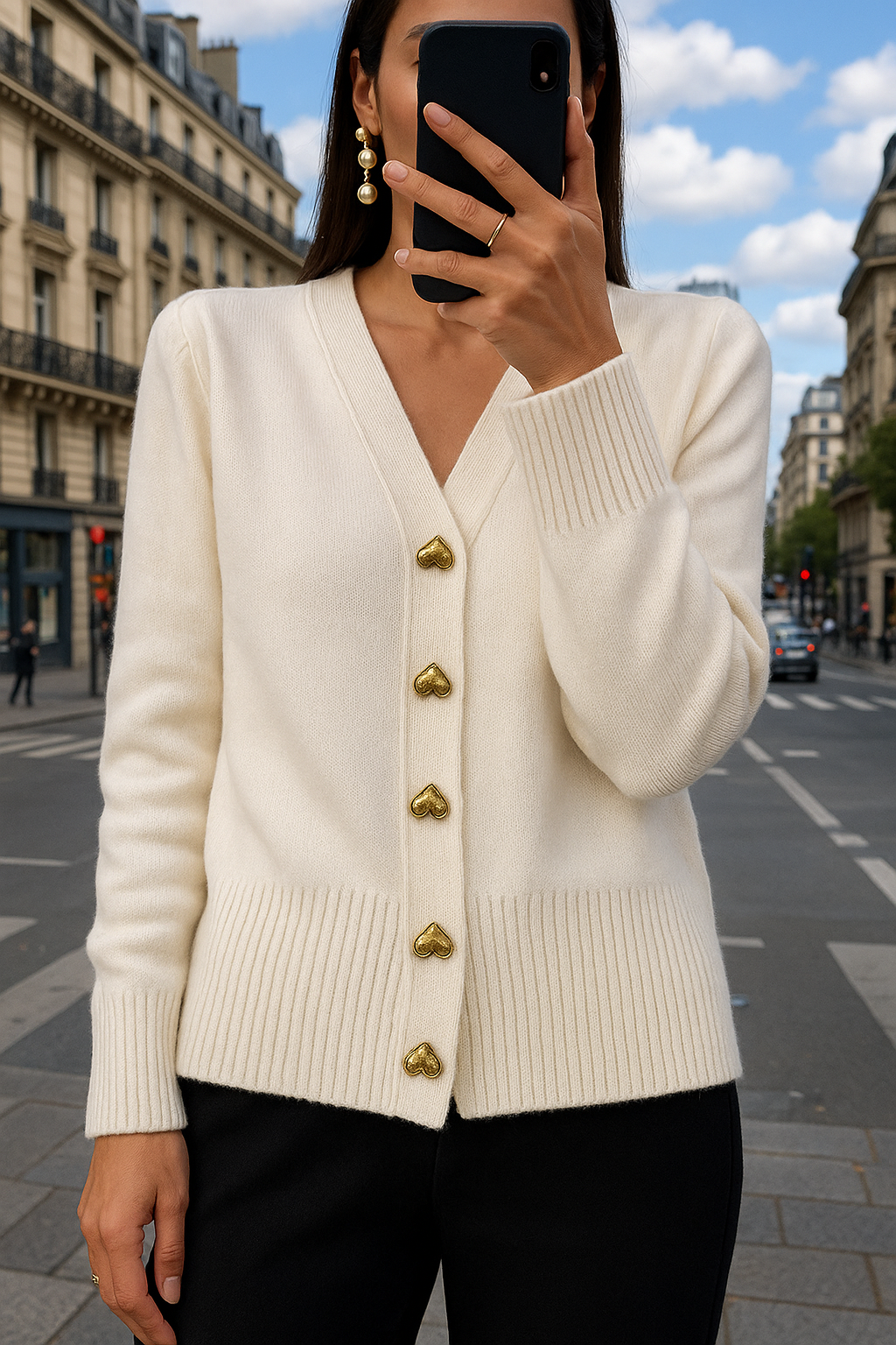 Lisa | Vest met hartjes detail | V-hals | Verschillende details | Perfecte mix van elegantie en vintage preppy stijl